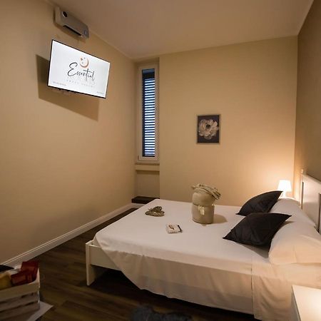 Essential Rooms กัมโปบัสโซ ภายนอก รูปภาพ