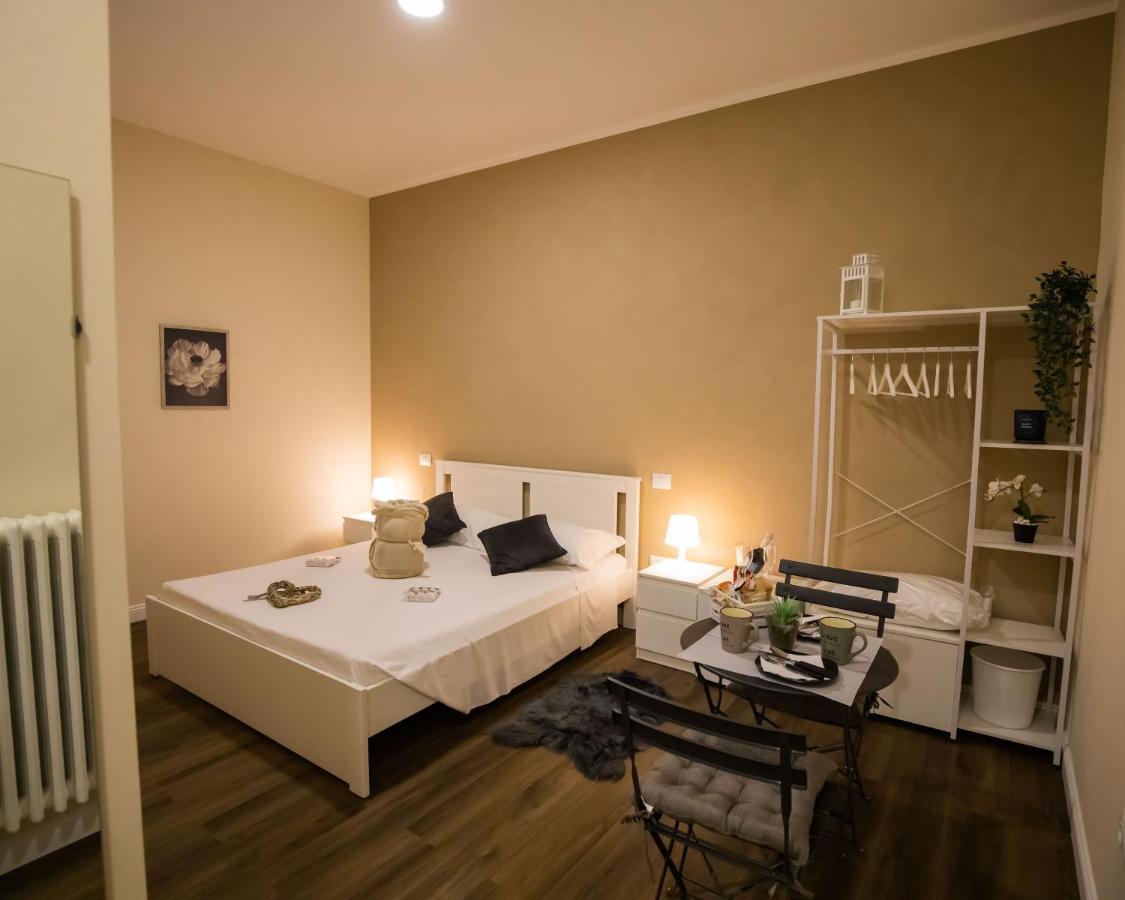 Essential Rooms กัมโปบัสโซ ภายนอก รูปภาพ