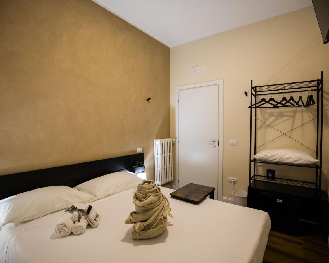 Essential Rooms กัมโปบัสโซ ภายนอก รูปภาพ