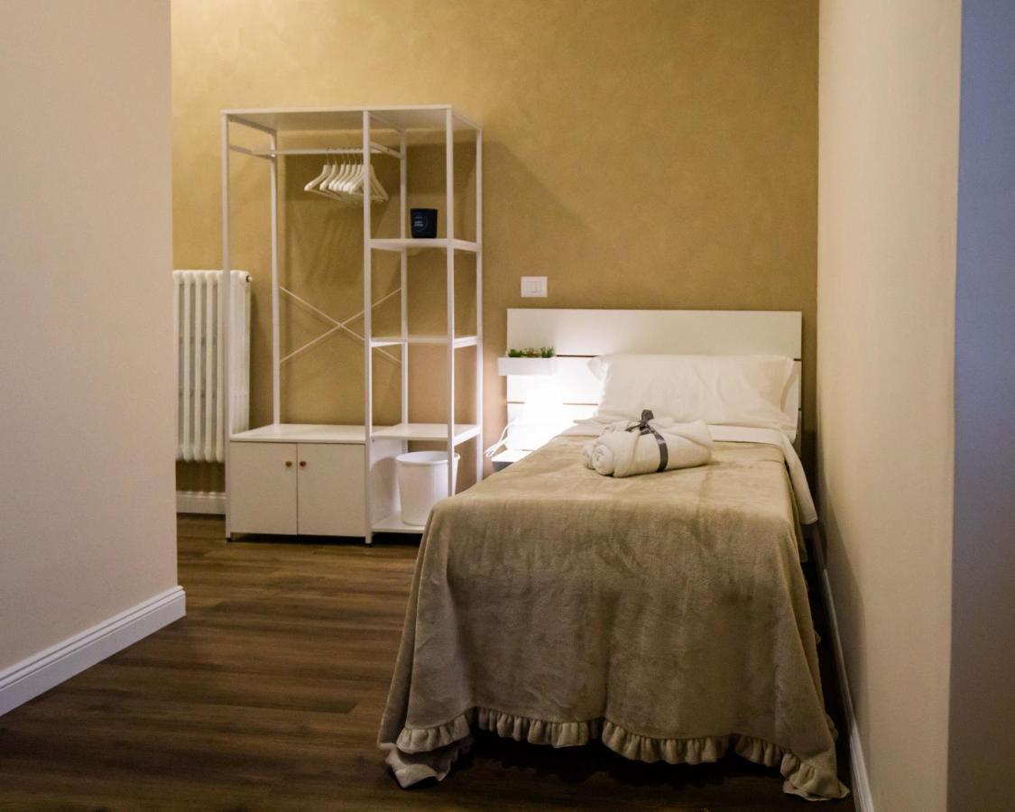Essential Rooms กัมโปบัสโซ ภายนอก รูปภาพ