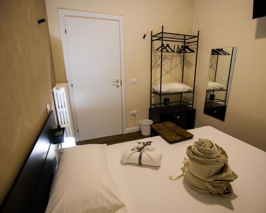 Essential Rooms กัมโปบัสโซ ภายนอก รูปภาพ